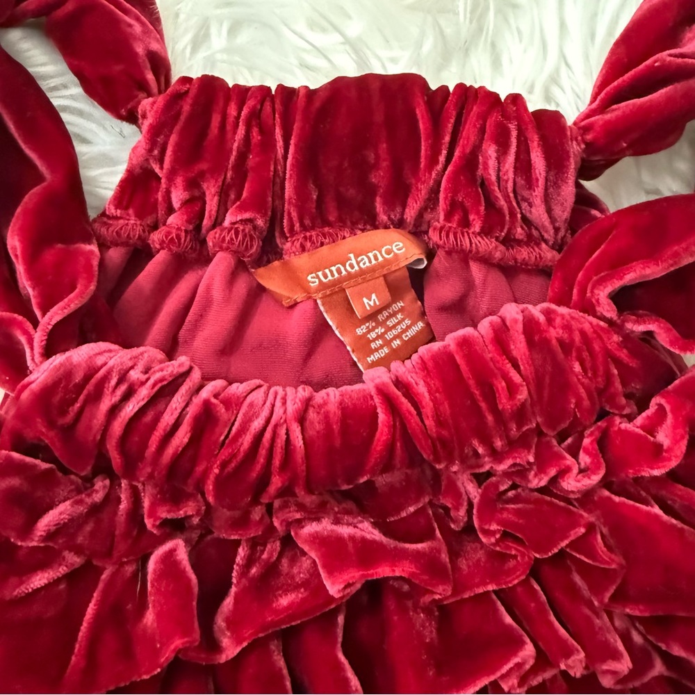 Sundance Velvet Silk Blend Tank Top Medium Red Ruffle Neck Sleeveless Boho Luxe - Picture 3 of 3